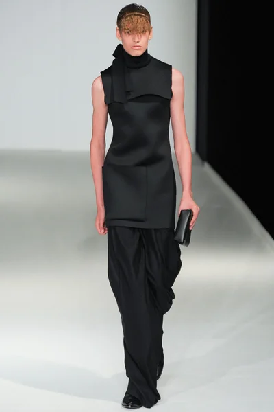 Look 1